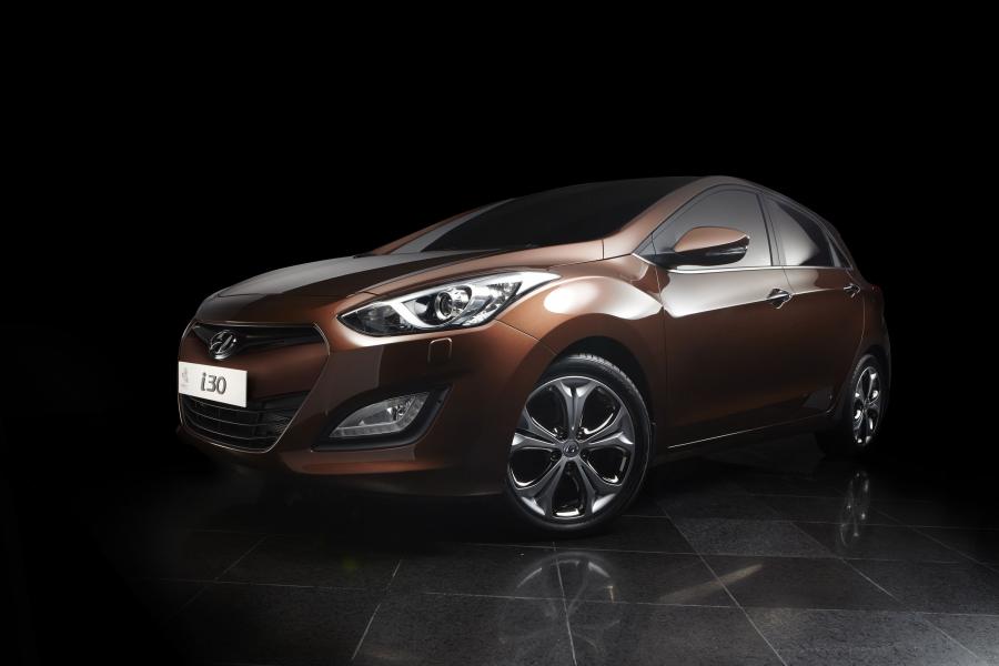  Hyundai i30 5-Door 2012 года  (фото 18 из 76)